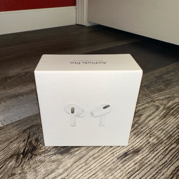 *SEND BEST OFFERS* Bluetooth Headphones